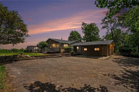 7717 Franklin Rd, Cranberry Township, PA 16066