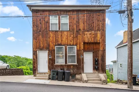 139-141 E Sycamore St, Pittsburgh, PA 15211