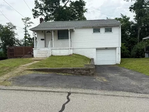 402 Oakhurst Ave, North Versailles, PA 15137