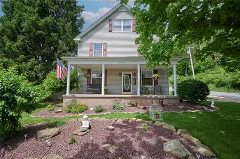1035 E Main St, Rural Valley, PA 16249