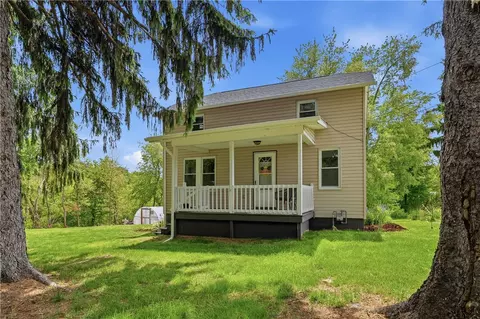 1146 Saxonburg Rd, Saxonburg, PA 16056