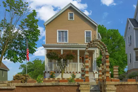 164 Sheridan, Pittsburgh, PA 15202