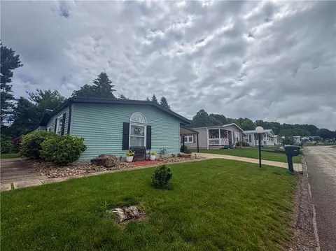 411 Vista Ln, Murrysville, PA 15668