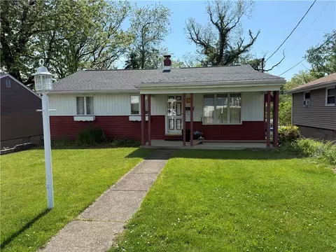 432 Violet Dr, New Kensington, PA 15068