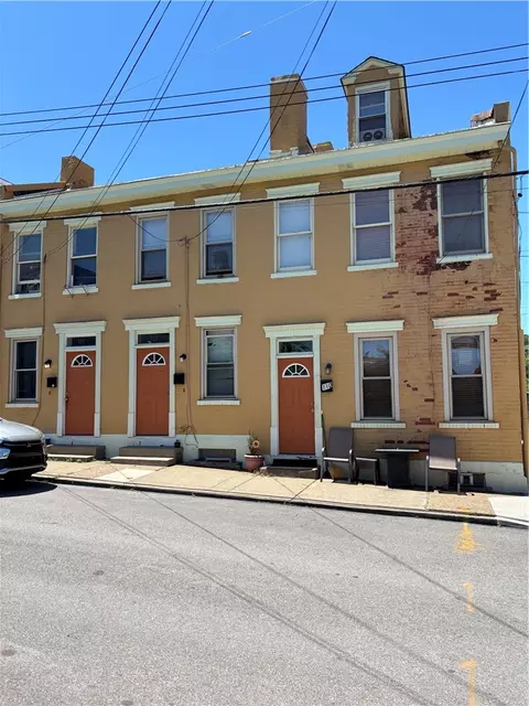 110-114 S 11th St, Pittsburgh, PA 15203