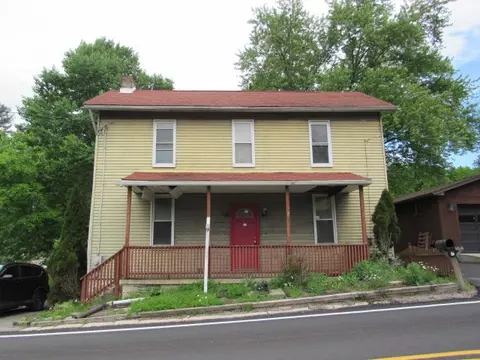 240 Penn Adamsburg Rd, Penn, PA 15675