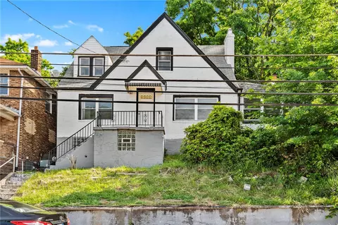 2219 Manor Ave, Pittsburgh, PA 15218