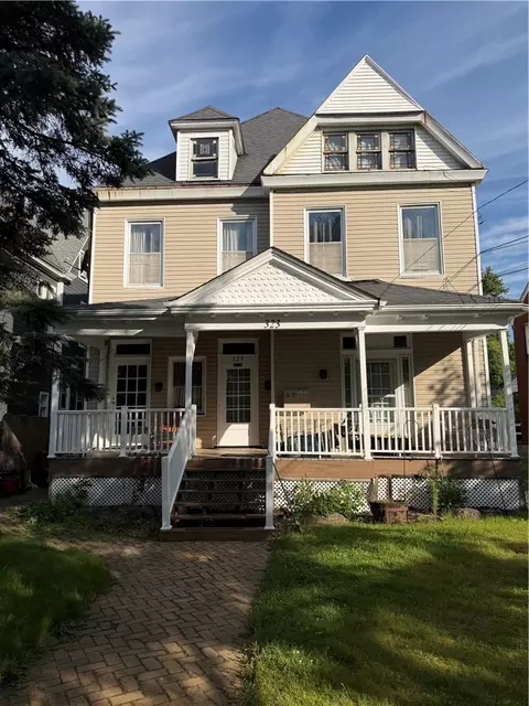 323 Chestnut St, Sewickley, PA 15143