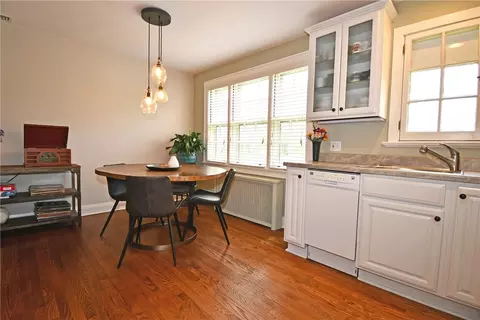 427 Olympia Rd, Pittsburgh, PA 15211 photo 9