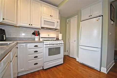 427 Olympia Rd, Pittsburgh, PA 15211 photo 11