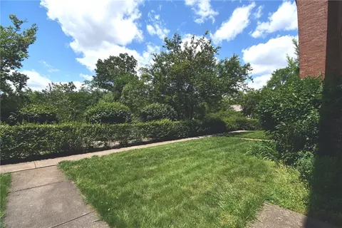 427 Olympia Rd, Pittsburgh, PA 15211 photo 25