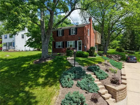 2808 Phillips Ave, Glenshaw, PA 15116