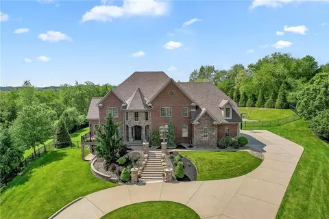 413 Wynstone Dr, Wexford, PA 15090