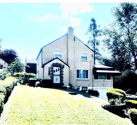 5210 Whiteoak, Verona, PA 15147