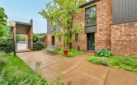 48 Foster Sq, Pittsburgh, PA 15212