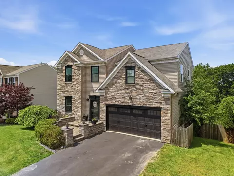 1049 Sweet Brier, Aliquippa, PA 15001
