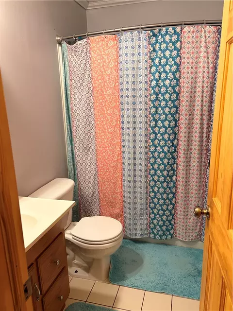 Bath - 25 Byers Rd, Burnside, PA 15721 photo 1 of 1