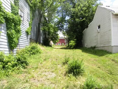 5329 2nd Ave, Pittsburgh, PA 15207