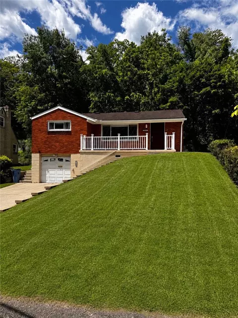 11228 Azalea Dr, Pittsburgh, PA 15235