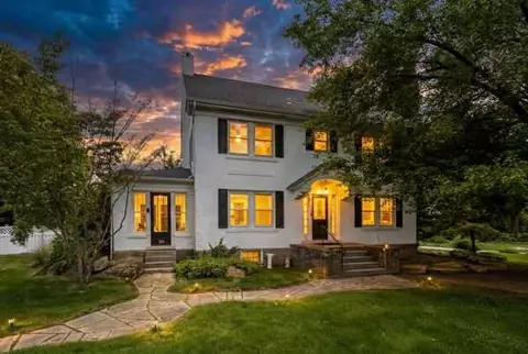 211 Belmont Rd, Butler, PA 16001