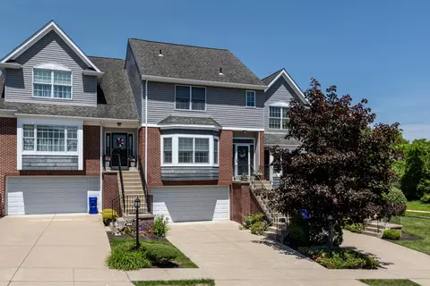 102 Lenox Dr, Imperial, PA 15126