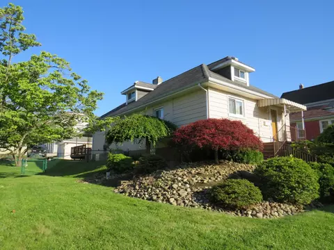 1440 3rd, Natrona Heights, PA 15065