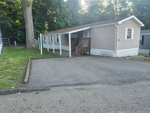 139 Lambert Ln, Greensburg, PA 15601