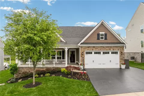 4007 Weatherburn Dr, Valencia, PA 16059