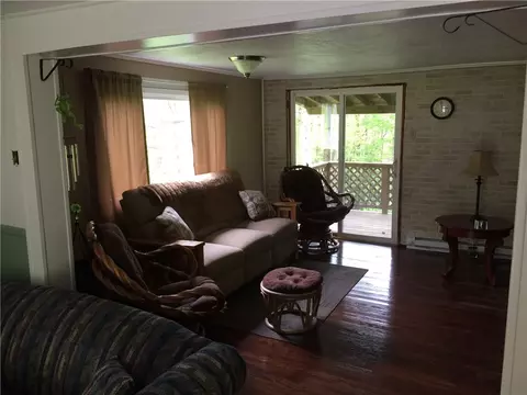 Living - 154 Eicher Rd, Confluence, PA 15424 photo 1 of 4