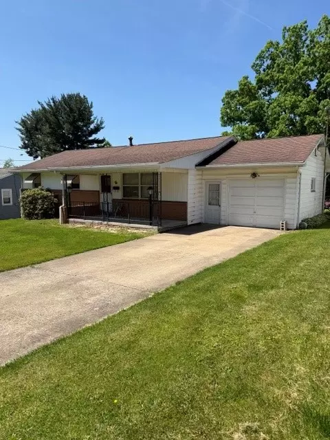 410 Indiana Ave, Farrell, PA 16121
