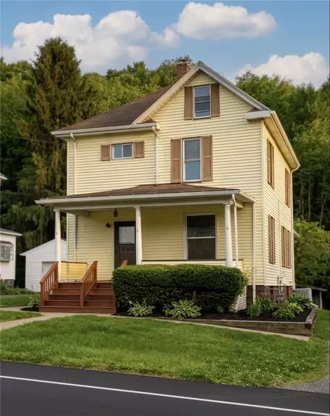 511 Portersville Rd, Ellwood City, PA 16117