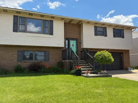 355 Gabriel Ave, Indiana, PA 15701