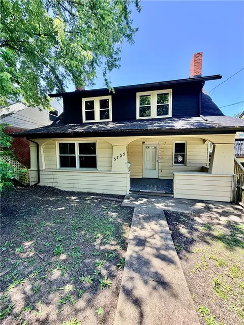 5725 Verona Rd, Verona, PA 15147