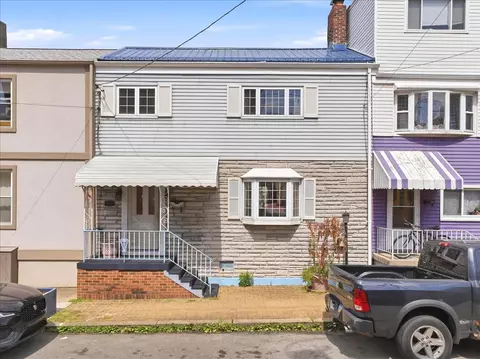 1305 Bingham, Pittsburgh, PA 15203