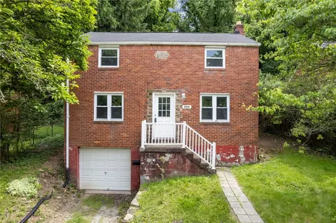 9226 Valley St, Pittsburgh, PA 15235