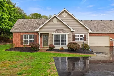 714 Spencer Woods Dr, Glenshaw, PA 15116