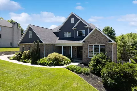 1010 Augusta Cir, N Huntingdon, PA 15601