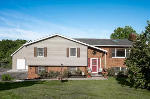 972 Barclay Rd, Indiana, PA 15701