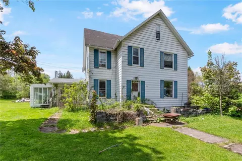 237 Parker St, Bruin, PA 16022