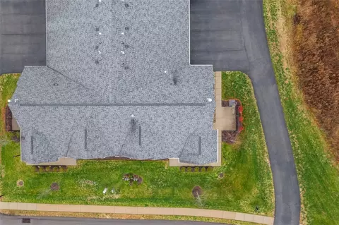 View/Area - 400 Spring Valley Dr, Zelienople, PA 16063 photo 1 of 1