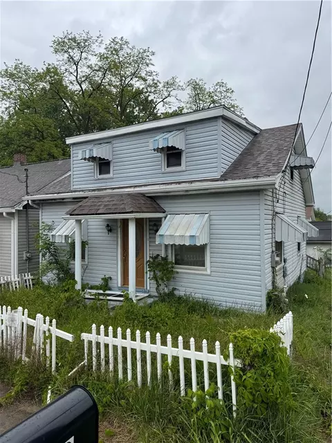 500 Hayes Ave, Washington, PA 15301