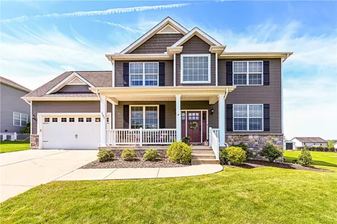 131 Sharon Dr, Pleasant Unity, PA 15666