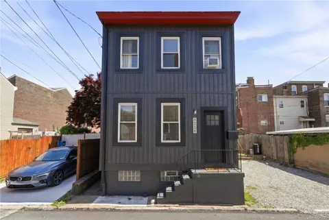 5258 Dresden Way, Pittsburgh, PA 15201