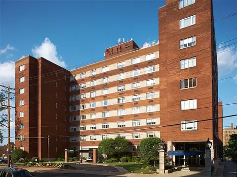 128 N Craig St #305, Pittsburgh, PA 15213