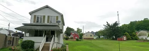 1013 Howell St, Vandergrift, PA 15690