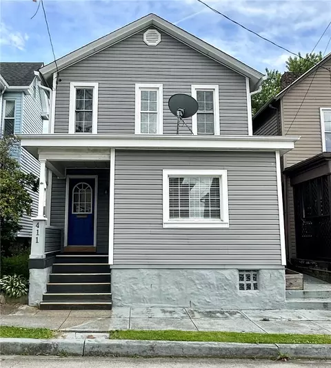 411 Saint Clair St, Latrobe, PA 15650