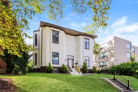 735 N Highland Ave, Pittsburgh, PA 15206