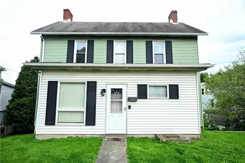 1612 Harrison Ave, Jeannette, PA 15644