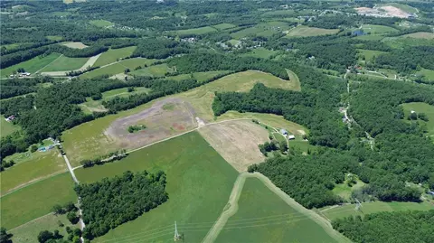 215 Duff Rd, Mcclellandtown, PA 15458