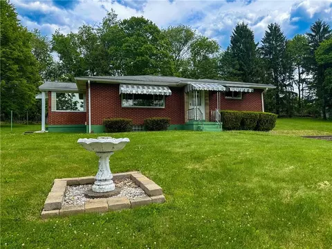 1292 Martin Rd, Tarentum, PA 15084